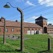  Auschwitz